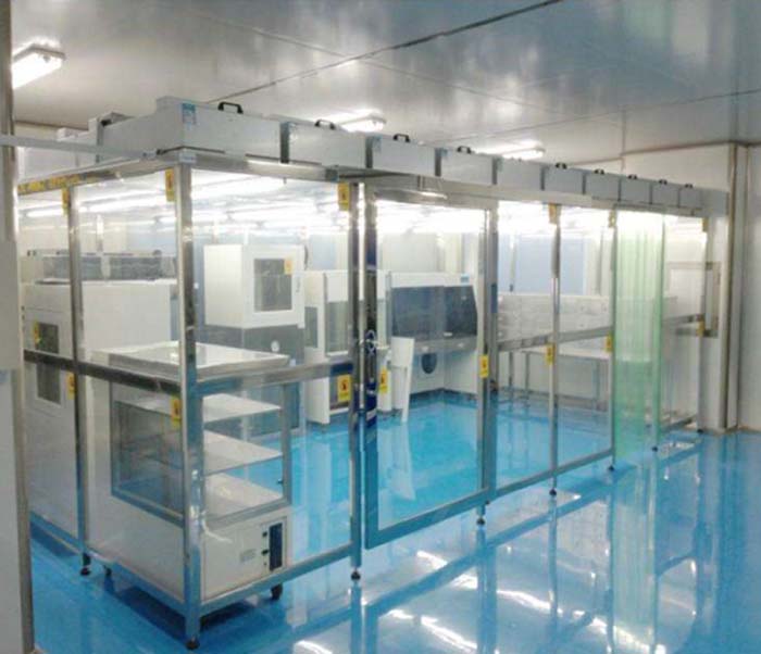 百級潔凈棚作為一種高潔凈度的實(shí)驗(yàn)室設(shè)備